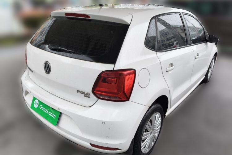 Used Volkswagen Polo 2016 1.6L Automatic Comfort Model
