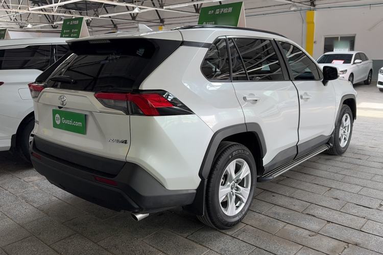 Used Toyota RAV4 2023 2.0L CVT Two-Wheel Drive Urban Edition
