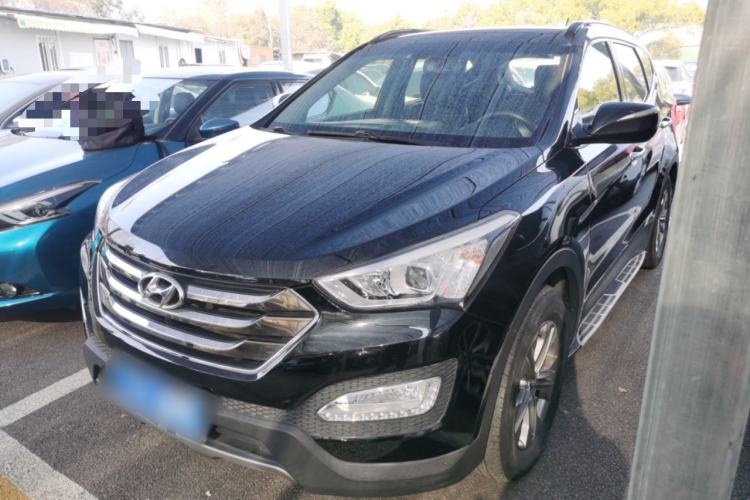 Used Hyundai Santa Fe 2013 2.4L Automatic Two-Wheel Drive Smart Version