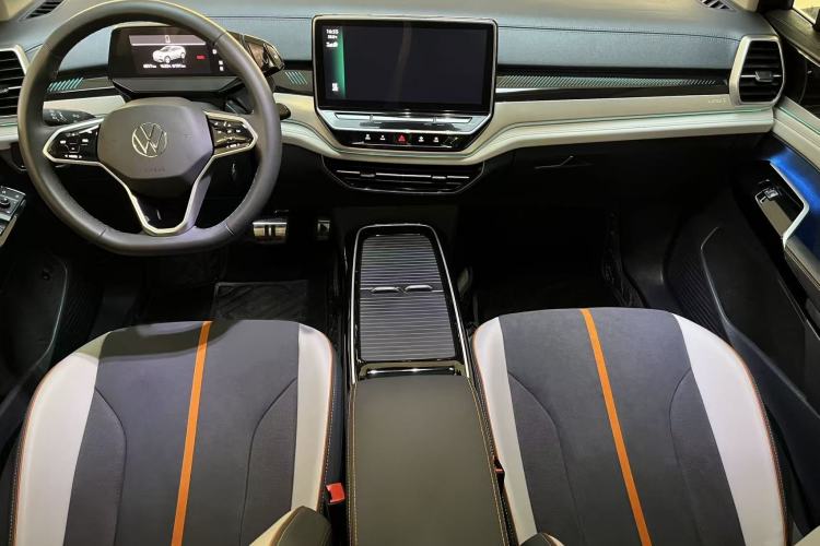 Used Volkswagen ID.6 CROZZ 2022 Long-Range PRO Edition