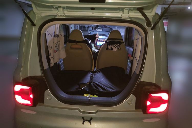 Used Geely Galaxy Panda 2024 Panda Mini 200km Endurance Bear Trunk