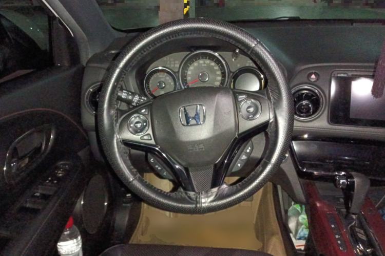 Used Honda XR-V 2015 1.8L VTi CVT Luxury Edition Steering Wheel