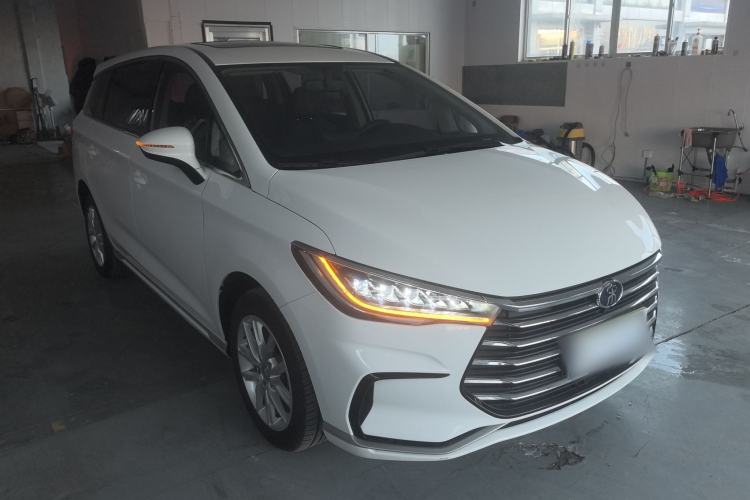 Used BYD Song MAX 2021 Upgraded Model 1.5T Manual Luxury 7-Seater
