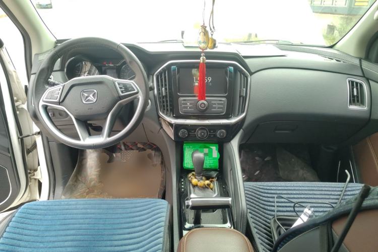 Used JMC Yusheng S350 2016 2.4T Automatic 2WD Diesel Luxury 5-Seater
