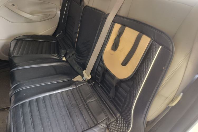 Used Ford Kuga 2015 2.0L GTDi Four-Wheel Drive Prestige Model Left Rear Seat
