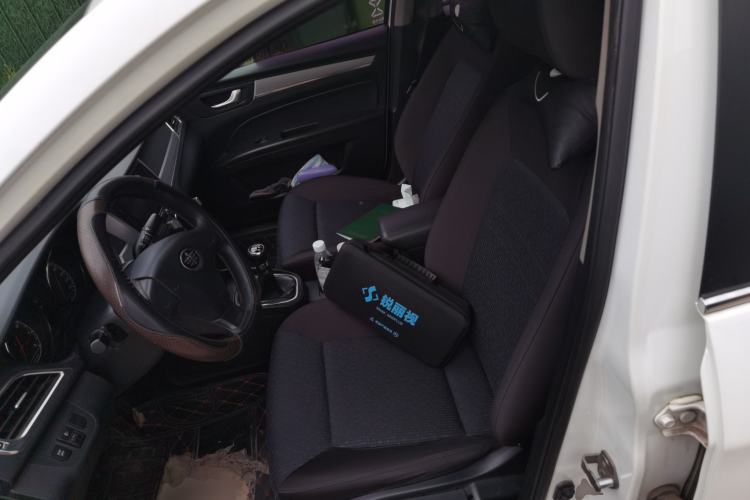 Used Bestune B30 2016 1.6L manual Comfort trim level