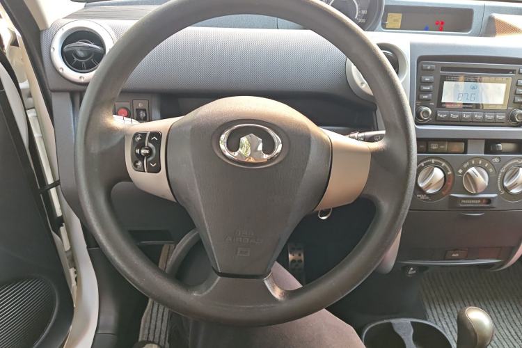 Used Great Wall M2 2012 1.5L CVT Urban Edition
