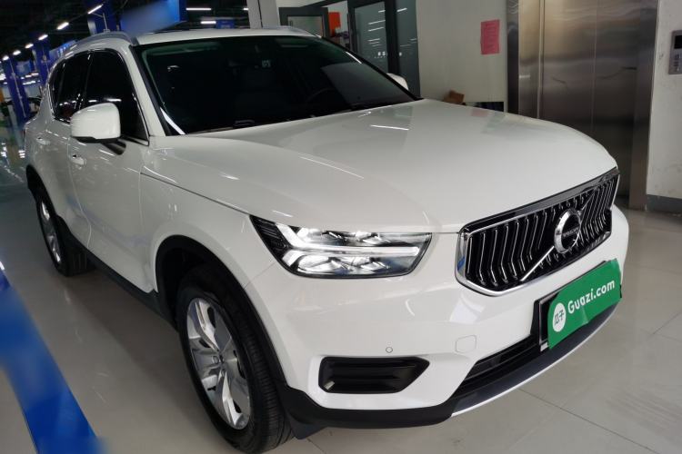 Used Volvo XC40 2022 T4 Four-Wheel Drive Smart & Stylish Edition