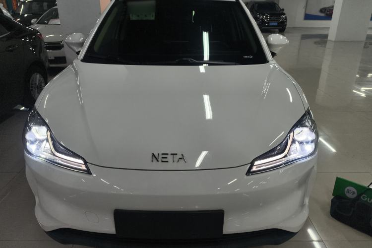 Used NETA V 2022 Chao 300 Lite Lithium Iron Phosphate Front