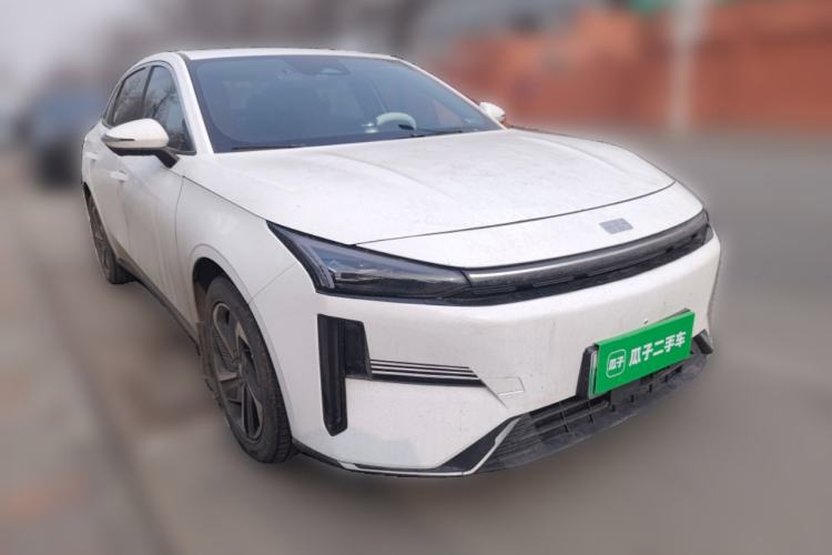 Used Geely Galaxy L6 2024 125km PLUS Dragon Edition
