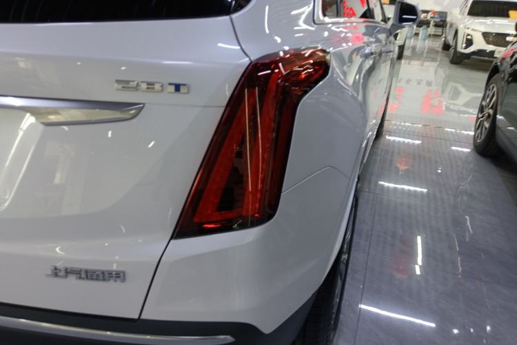 Used Cadillac XT5 2023 2.0T Two-Wheel-Drive Fashion Edition