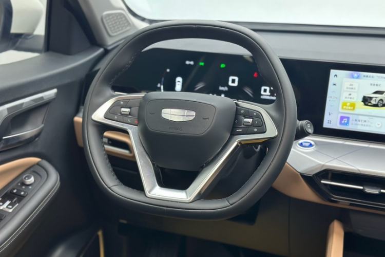 Used Geely Auto Haoyue PRO 2024 1.5T DCT Zongheng+ Interior 7