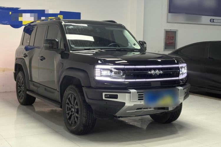 Used Formula Leopard Leopard 5 2023 Explore Edition