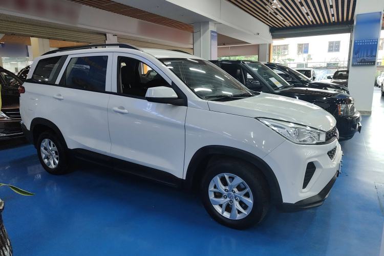 Used Wuling Hongguang S3 2019 1.5L Manual Standard Version China VI Standard