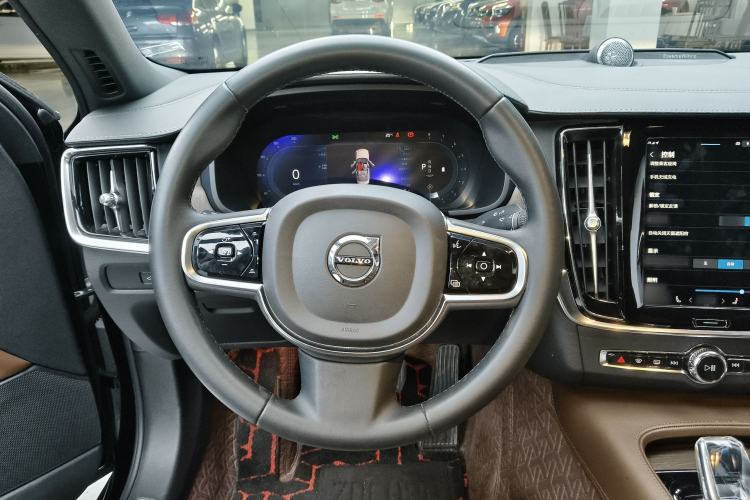 Used Volvo S90 2023 B5 Zhiyuan Luxury Edition