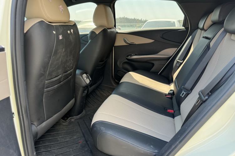 Used BYD Dolphin 2025 Intelligent Driving Version 410 km Fashion Edition
