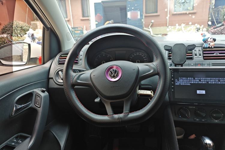 Used Volkswagen Polo 2018 1.5L Automatic Advanced Driving Model Steering Wheel