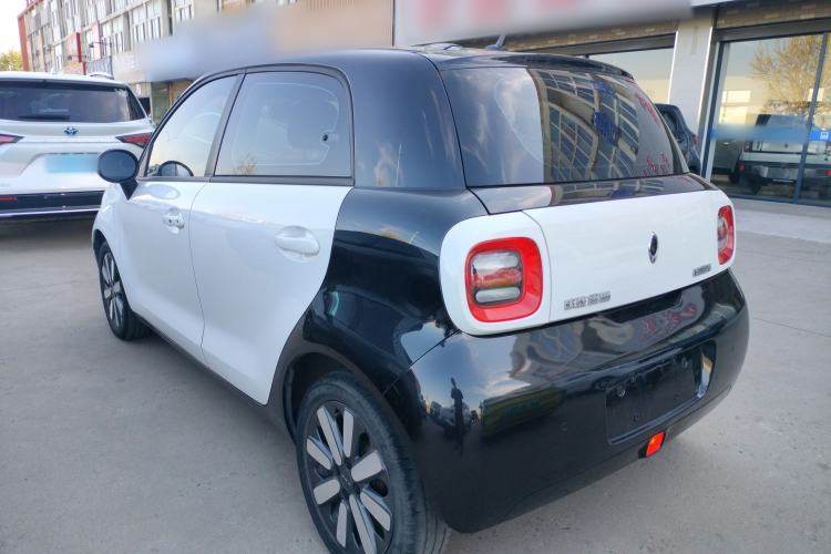 Used ORA Black Cat 2019 351 km Family Edition Rear Left 45 Deg