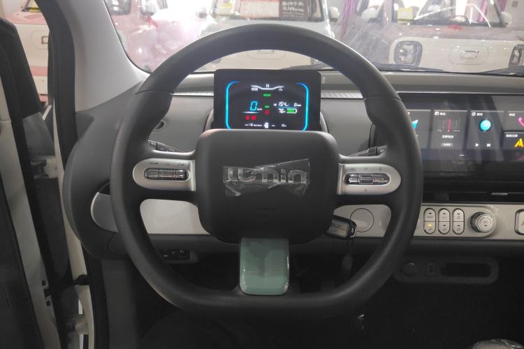 Used CHANGAN NEVO Lumin 2025 205 km Xiangqin Version
