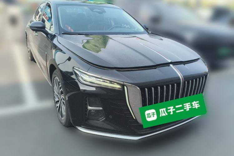 Used Hongqi H5 2024 2.0T Automatic Smart Connect Flagship Edition Front Right 45 Deg
