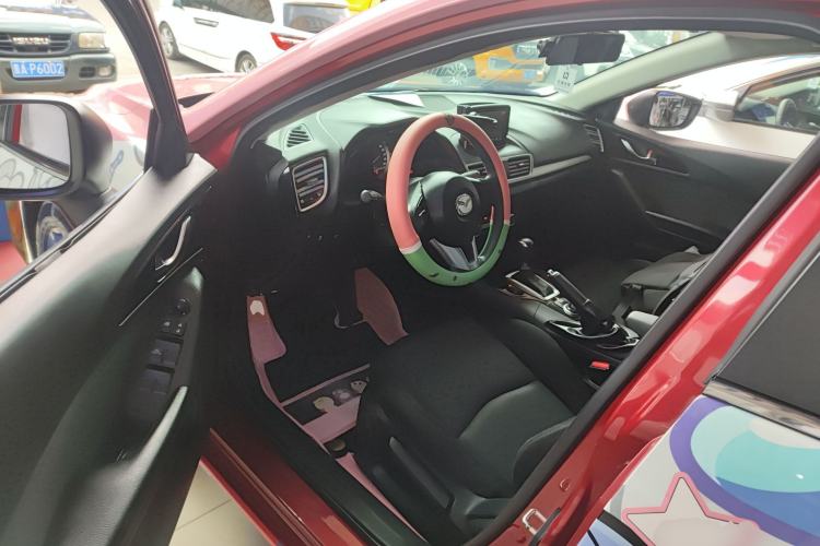 Used Mazda 3 Axela 2016 Sedan 1.5L Automatic Luxury Model Driver Seat