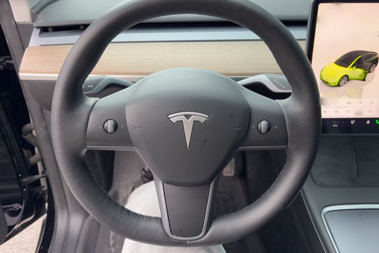 Used Tesla Model Y 2022 Rear-Wheel-Drive Version
