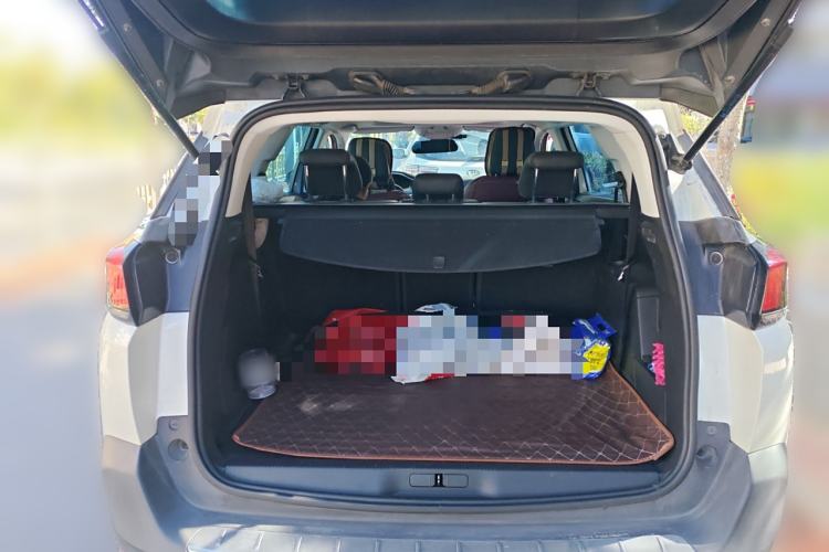 Used Peugeot 5008 2017 380THP 7-Seater Elite Edition