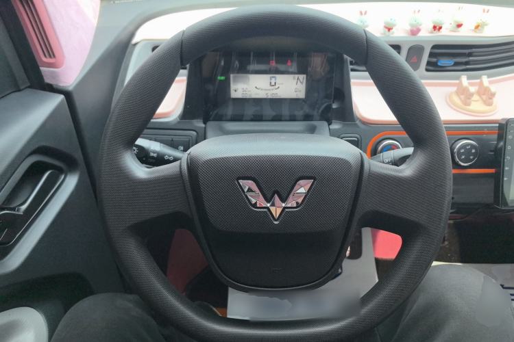Used Wuling Hongguang MINIEV 2022 Easy Version Lithium Iron Phosphate Steering Wheel