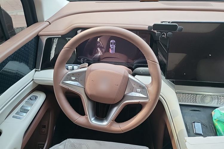 Used BYD Xia 2025 DM-i 1.5T 180km Beyond Edition Steering Wheel