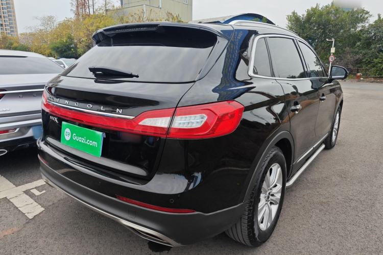 Used Lincoln MKX 2015 2.0T Two-Wheel Drive Deluxe Edition