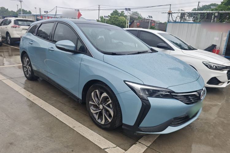 Used Buick Velite 6 2020 Plug-in Hybrid Connected Smart Edition Front Right 45 Deg