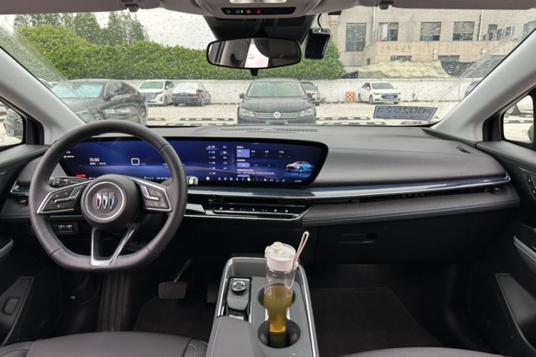 Used Buick E4 2023 Smart Edition Interior 1