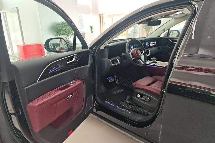 Used Hongqi E-HS9 2022 660 km Range Flagway Edition Six Seats