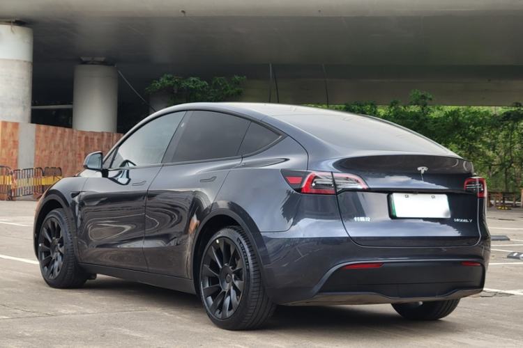 Used Tesla Model Y 2024 Rear-Wheel-Drive Version
