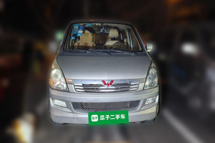Used Wuling Rongguang 2014 1.5L S Standard Version