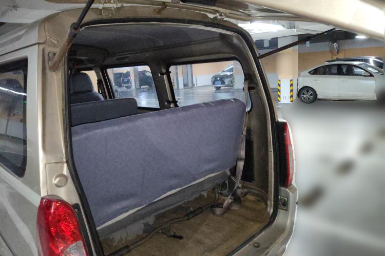 Used Wuling Rongguang 2011 1.2L Base Version