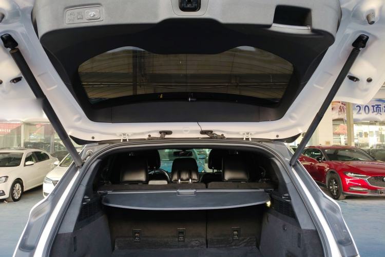 Used Lincoln MKC 2016 2.0T Two-Wheel Drive Luxury Edition
