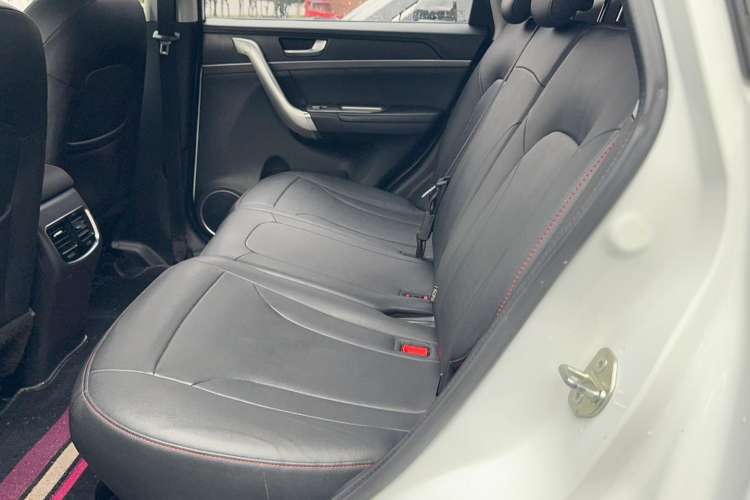 Used Haval M6 2019 1.5T DCT Two-Wheel Drive Elite Version China VI Standard