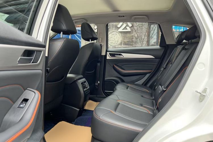 Used Haval F7 2021 1.5T Two-Wheel Drive iXuan Left Rear Seat