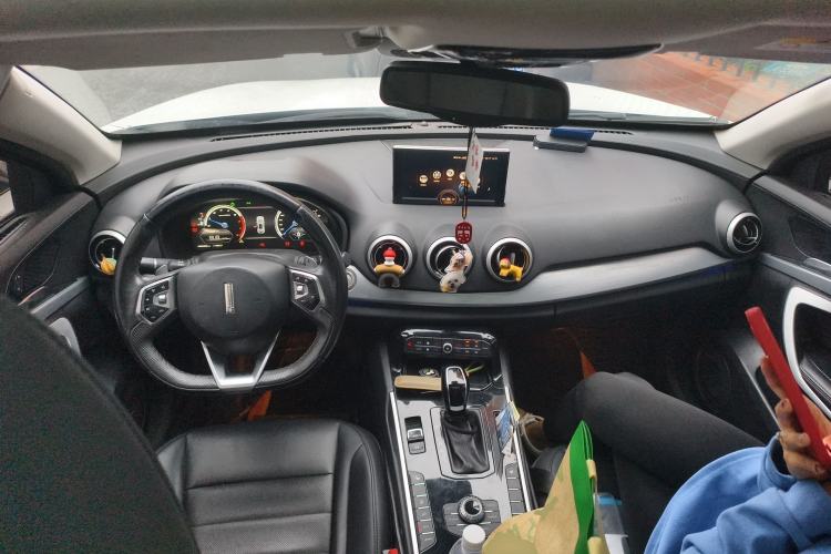 Used Wey VV7 2017 VV7c 2.0T Luxury Model
