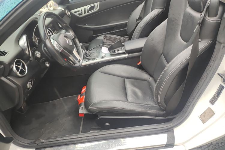 Used Mercedes-Benz SLK-Class 2011 SLK 200 Fashion Model