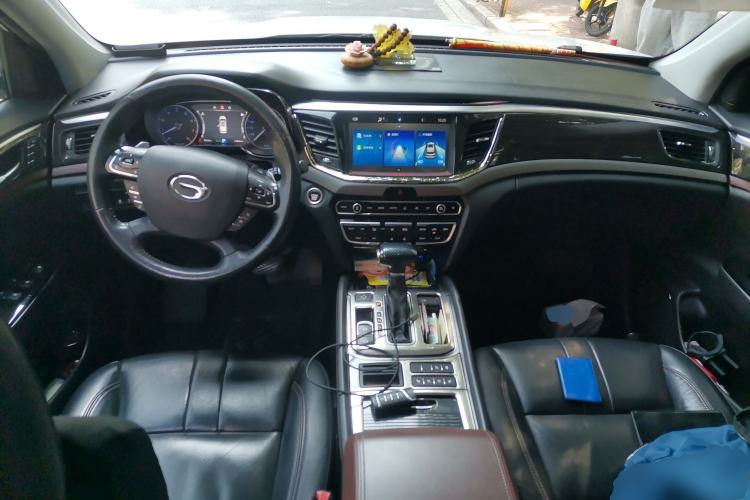 Used GAC Trumpchi GS8 2017 320T Two-Wheel Drive Luxury Smart Connectivity Version (7 Seats)
