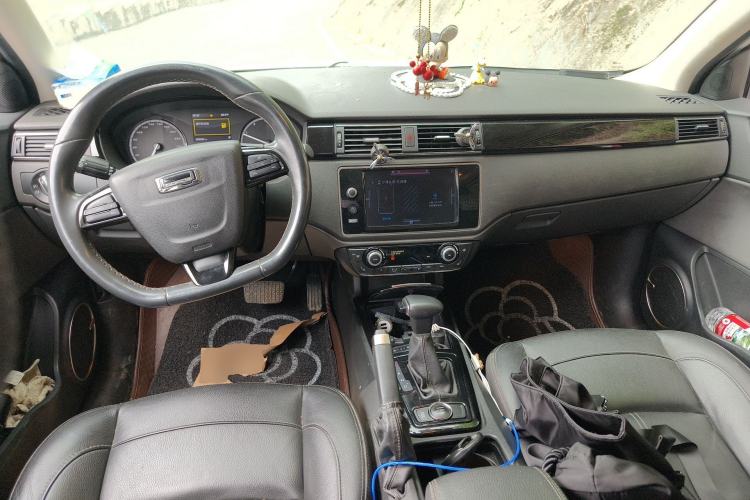 Used Qoros 3 2017 Sedan 1.6T Automatic ZhiZhen Enhanced Model
