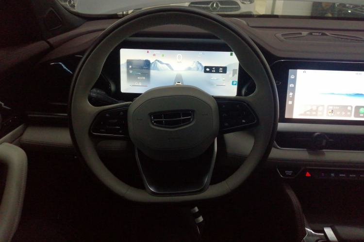 Used Geely Auto Monjaro L 2021 2.0TD DCT EVO Two-Wheel Drive Prestige Version Steering Wheel