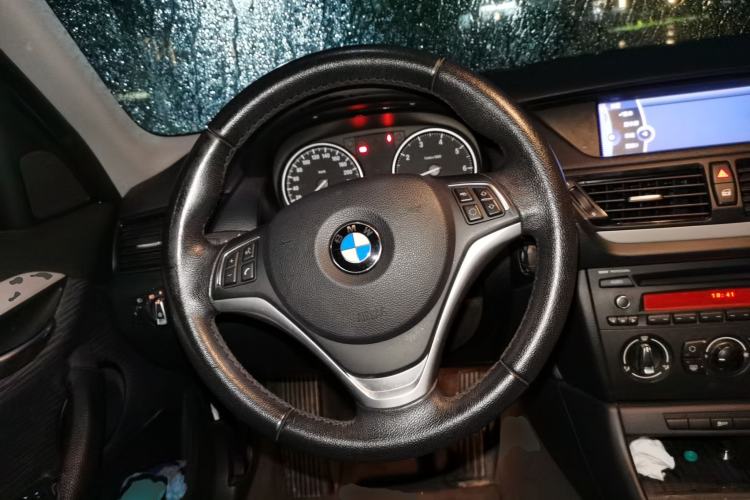 Used BMW X1 2014 sDrive18i Fashion Model
