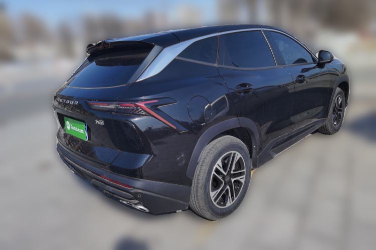 Used JETOUR Dashing 2026 Model—1.5T DCT Luxury Edition
