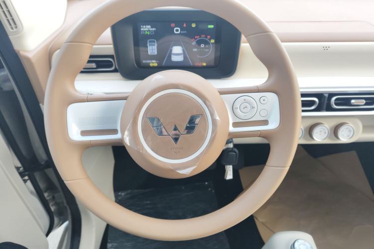 Used Wuling Hongguang MINIEV 2024 3rd Generation 215km Youth Edition
