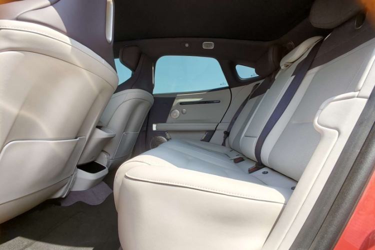 Used Avatr 06 2025 Pro Range-Extended Edition Interior 5