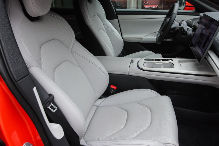 Used Xiaomi Auto SU7 2024 Rear-Drive Long-Range Intelligent Driving Version
