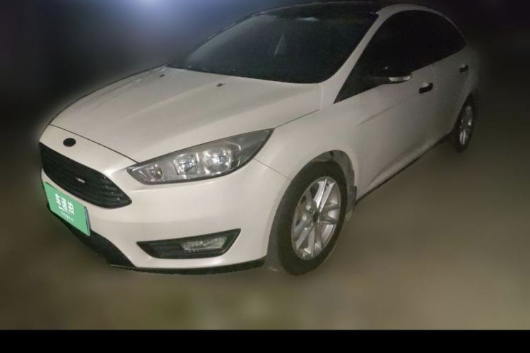 Used Ford Focus 2017 Sedan 1.6L Automatic Fashion Edition Smart Drive Version Exterior 4